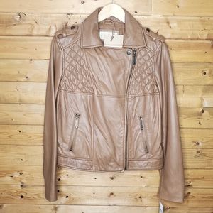 ❤NWT Michael kors light brown leather jacket 2 front pockets W/ zippe…